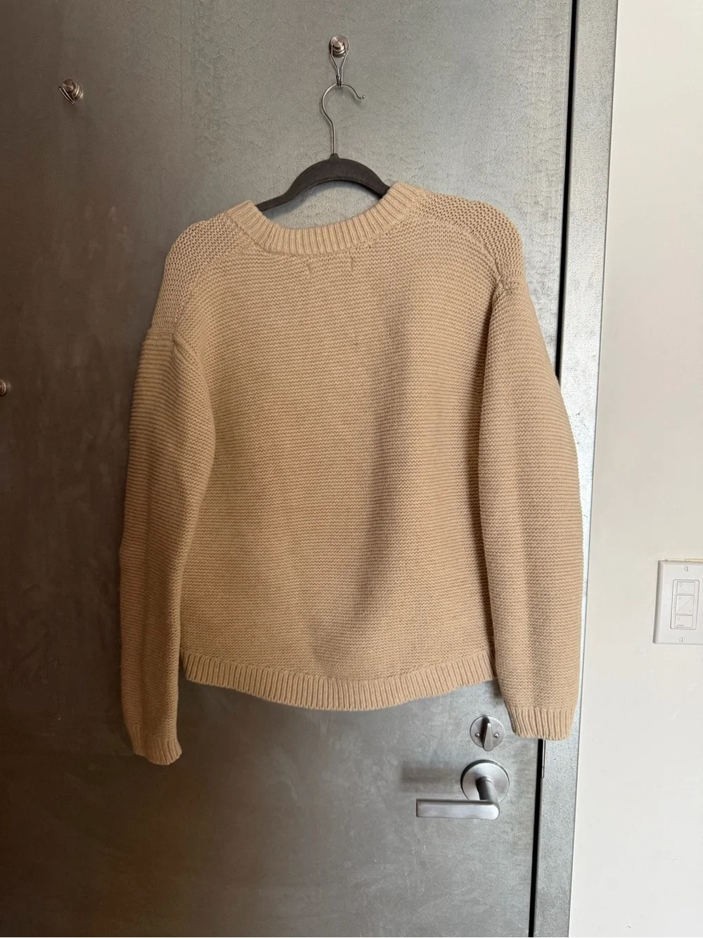 Banana Republic Tan Crewneck Sweater - Picture 4 of 4
